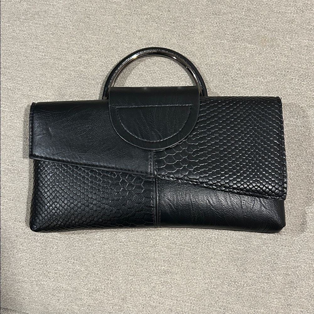 Elegant Black Textured Women's Crossbody Bag EUC
